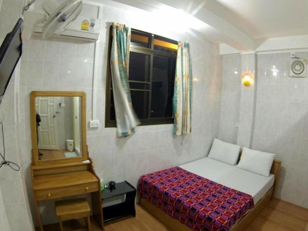 Penguin Hotel Котаунг Экстерьер фото